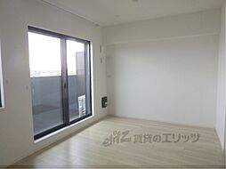 ラクーン守山 302 3階1LDKのリビング/ダイニング