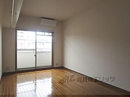 JR東海道・山陽本線 草津駅 徒歩19分の賃貸マンション 4階1Kのリビング/ダイニング