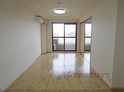 サン・クレールIII 2階2LDKのリビング/ダイニング