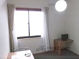 レオパレスＲａｃｏｏｎＤ6愛荘 202 2階1Kのリビング/ダイニング