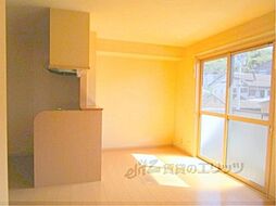 サンシャイン 105 1階ワンルームのリビング/ダイニング