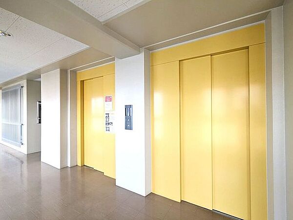 エレベータ