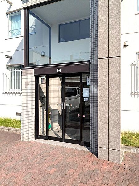 【エントランス】