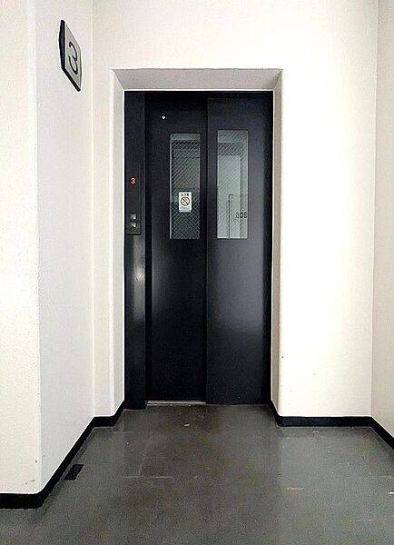 【エレベーター】