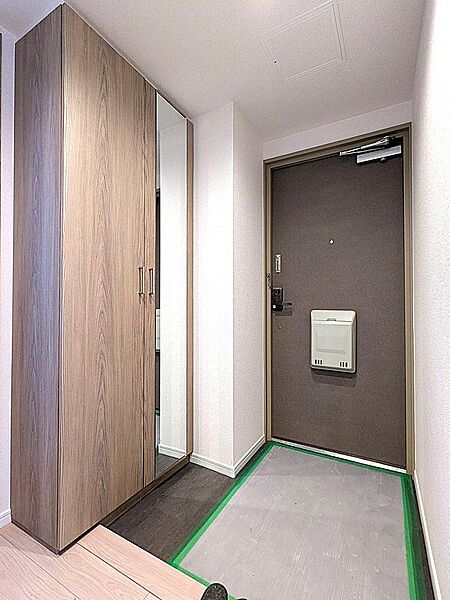 【玄関】