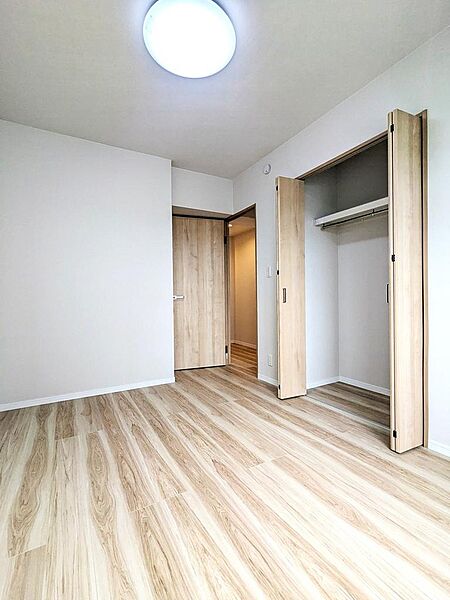 洋室を拡大表示