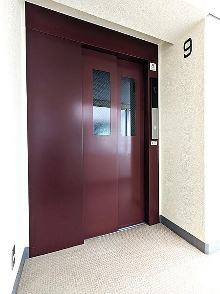 【エレベーター】