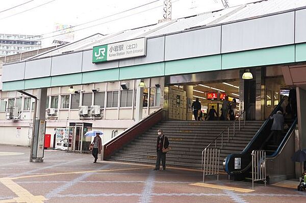 画像17:小岩駅(JR 総武本線) 徒歩30分。 2350m