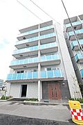 六町駅より徒歩11分 築4年5ヶ月 6階建の賃貸物件