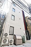 新宿三丁目駅より徒歩5分 4階 築9年7ヶ月の賃貸物件