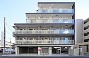 西船橋駅より徒歩4分 築8年8ヶ月 2階建の賃貸物件