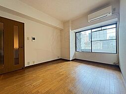 Osaka Metro谷町線 谷町六丁目駅 徒歩6分の賃貸マンション 2階ワンルームのリビング/ダイニング