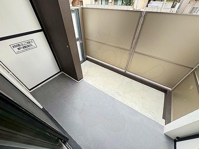 バルコニー