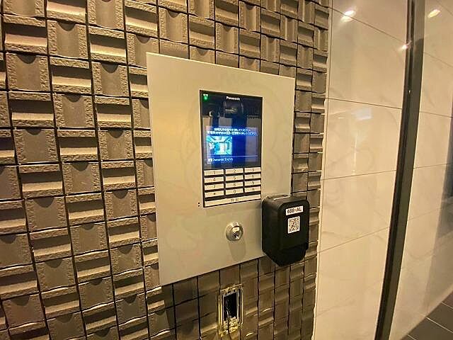 エントランス