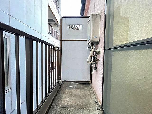 バルコニー