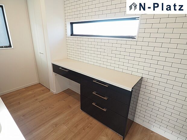 キッチン収納も完備