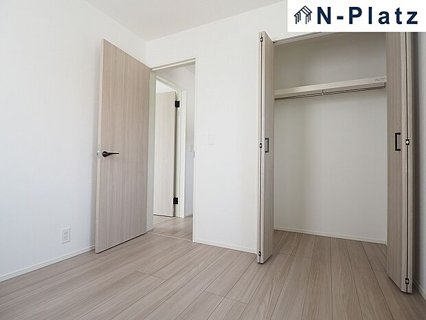 洋室（約4.5帖）