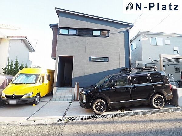 外観：328000532525