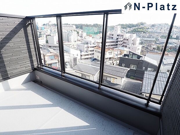 3階洋室（約5.2帖）バルコニー