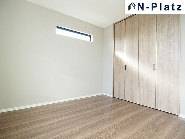 3階洋室（約6帖）