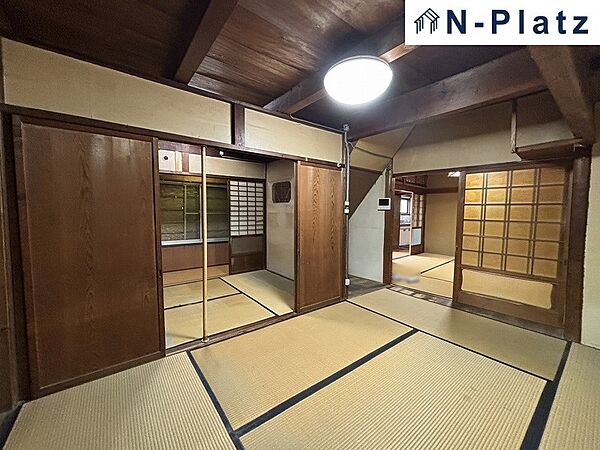 室内