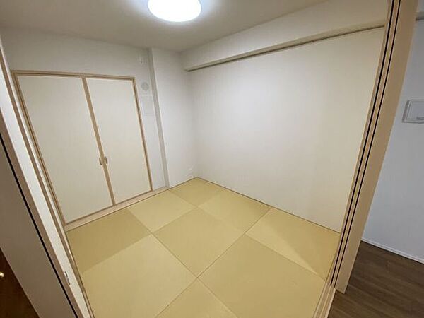 LDKとつながる落ち着きある和室空間