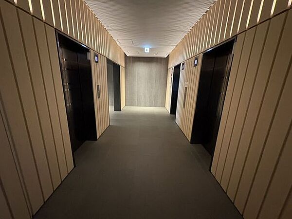 エレベーター3基♪