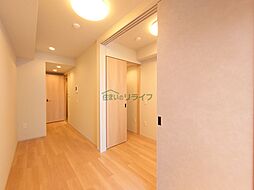 小田急小田原線 東北沢駅 徒歩2分の賃貸マンション 4階ワンルームのリビング/ダイニング