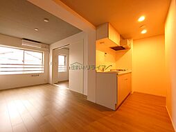 京王線 笹塚駅 徒歩6分の賃貸マンション 1階1LDKのリビング/ダイニング