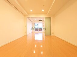 東急世田谷線 三軒茶屋駅 徒歩14分の賃貸マンション 1階1LDKのリビング/ダイニング