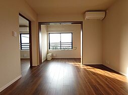 小田急小田原線 下北沢駅 徒歩6分の賃貸マンション 2階2LDKのリビング/ダイニング