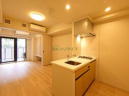 小田急小田原線 東北沢駅 徒歩2分の賃貸マンション 6階1LDKのリビング/ダイニング