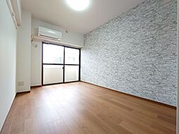 東急田園都市線 駒沢大学駅 徒歩9分の賃貸マンション 5階ワンルームのリビング/ダイニング