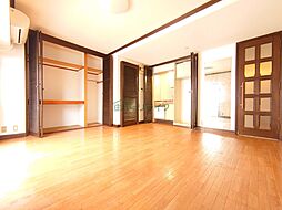 東急田園都市線 三軒茶屋駅 徒歩7分の賃貸マンション 3階1Kのリビング/ダイニング