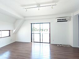 小田急小田原線 祖師ヶ谷大蔵駅 徒歩6分の賃貸マンション 3階ワンルームのリビング/ダイニング