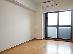 東急田園都市線 三軒茶屋駅 徒歩6分の賃貸マンション 7階1Kのリビング/ダイニング