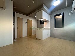 東急大井町線 上野毛駅 徒歩13分の賃貸マンション 1階ワンルームのリビング/ダイニング