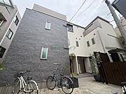 三軒茶屋駅より徒歩16分 1階 築5年の賃貸物件