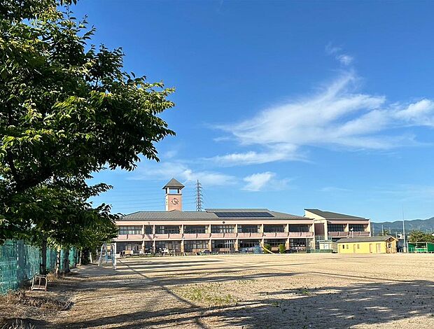 日栄小学校 徒歩11分