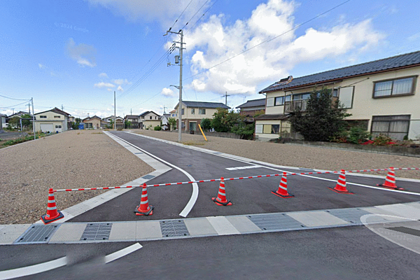 外観：325000084258