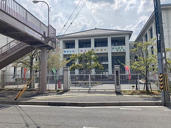 八幡小学校　徒歩２１分