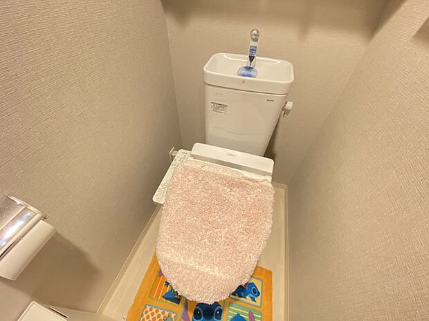トイレには快適な温水洗浄便座付き♪設備の交換をご希望の場合はリフォームもご提案します！