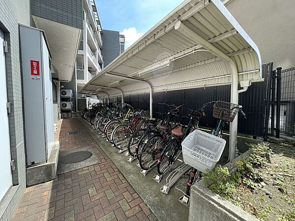 【駐輪場】※空き状況については担当者までお問い合わせください。