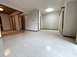 ハイホーム稲毛チェリーヒルズ 3SLDKのリビング/ダイニング