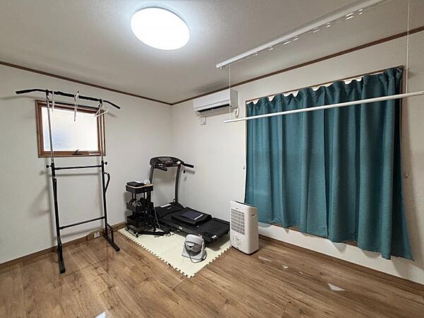 全居室収納スペースあり！荷物が多くても十分に納まります◎