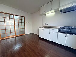 第２コーポふじ 102号室 2階2DKのリビング/ダイニング