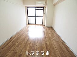 ソレアード関戸 401 4階1Kのリビング/ダイニング