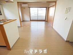 サン・サカエビル 603 6階1LDKのリビング/ダイニング