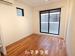 WELL COURT CHIYODA 102 1階ワンルームのリビング/ダイニング