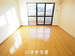 サンハイム桜山 203 2階1Kのリビング/ダイニング